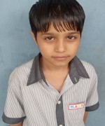 <b Class=kkb><big>Kirti</big><BR><I>3rd B</I></b>